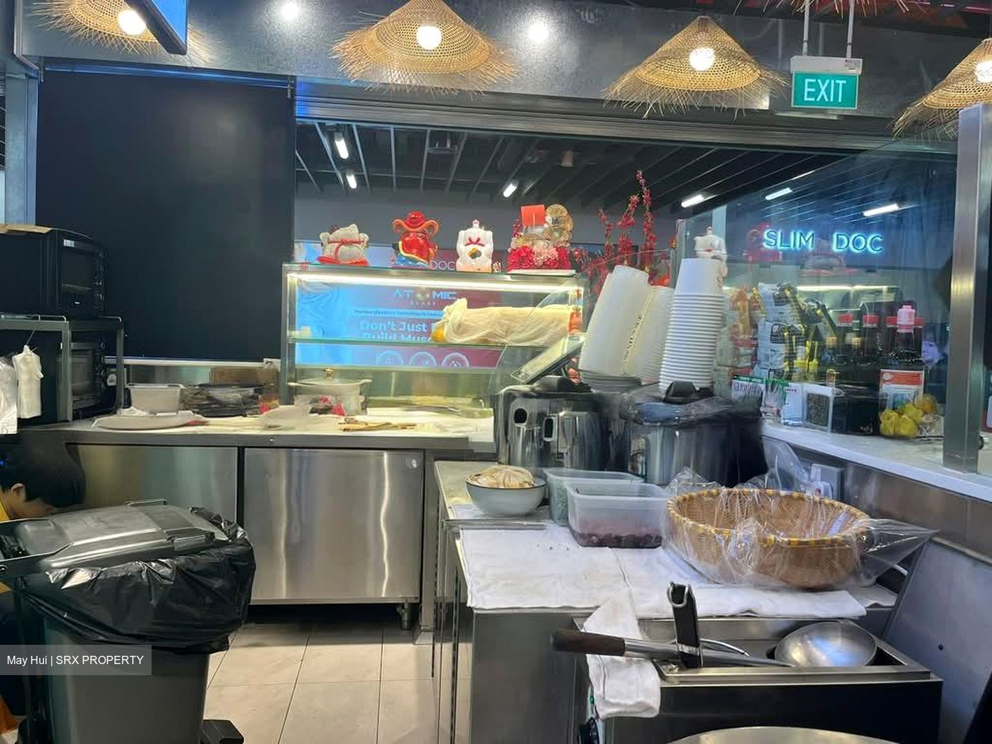 Tampines MRT (D18), Retail #583764781